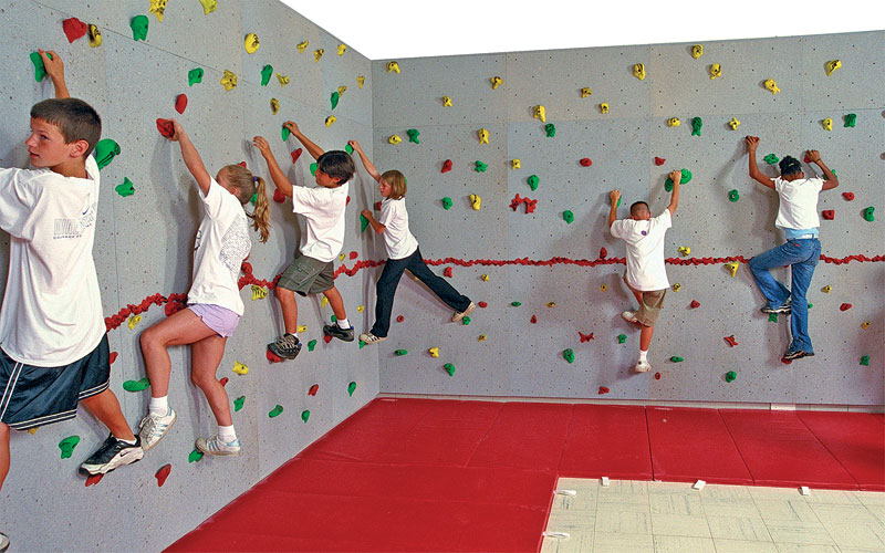 40' Traverse Climbing Wall Package